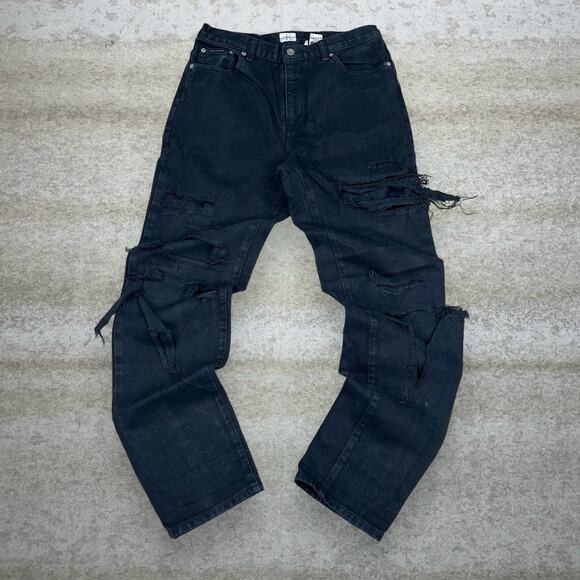 Calvin Klein Jeans Regular Straight Leg Fit Jet Black Wash Denim Distressed - Picture 2 of 4